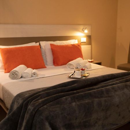 La Perla Amantea - Rooms & Apartaments Extérieur photo