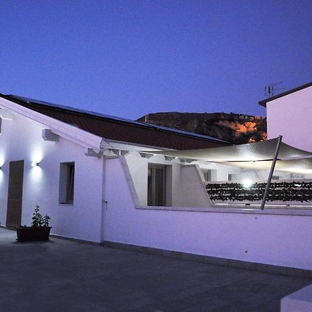La Perla Amantea - Rooms & Apartaments Extérieur photo
