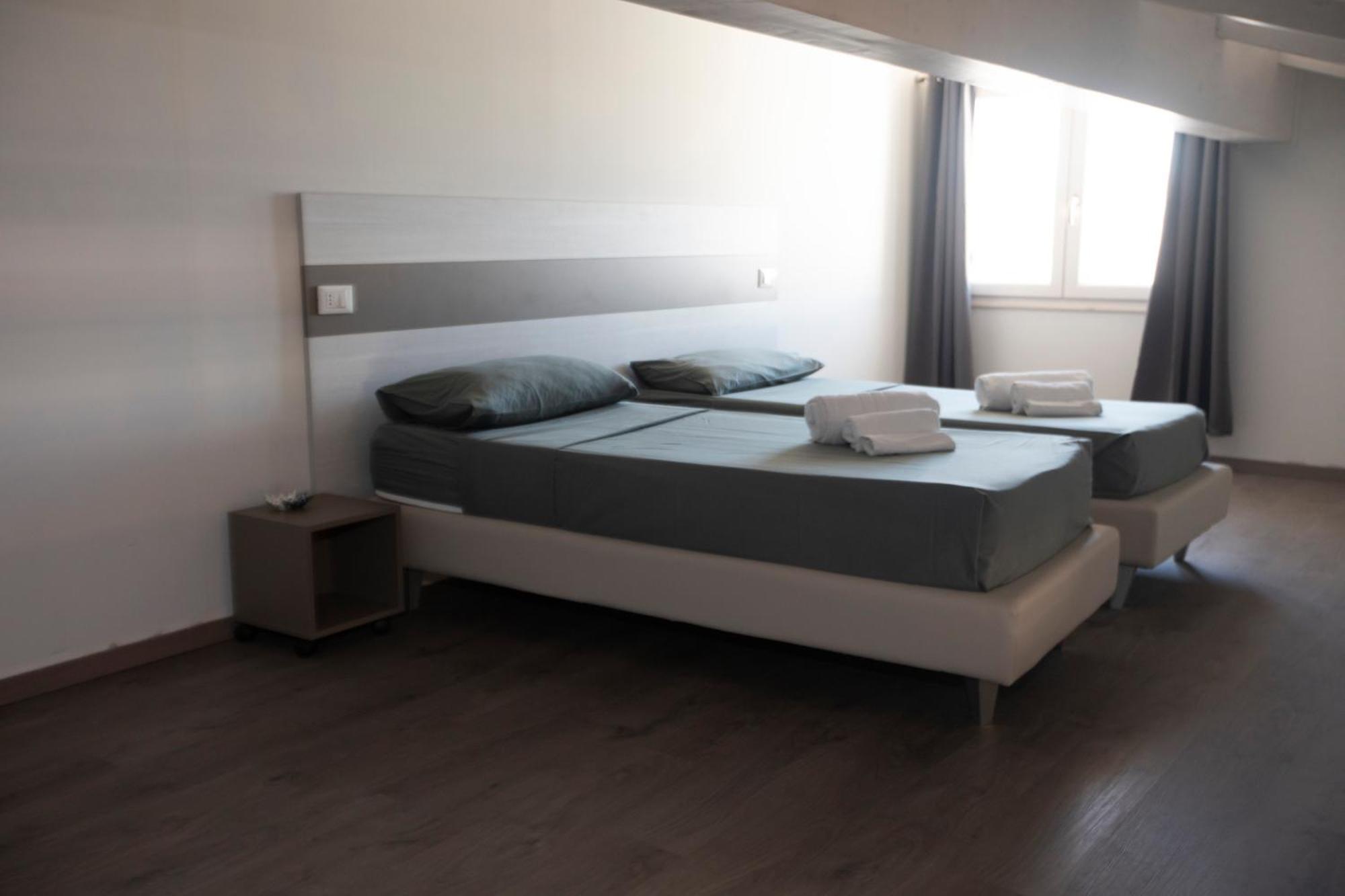 La Perla Amantea - Rooms & Apartaments Extérieur photo