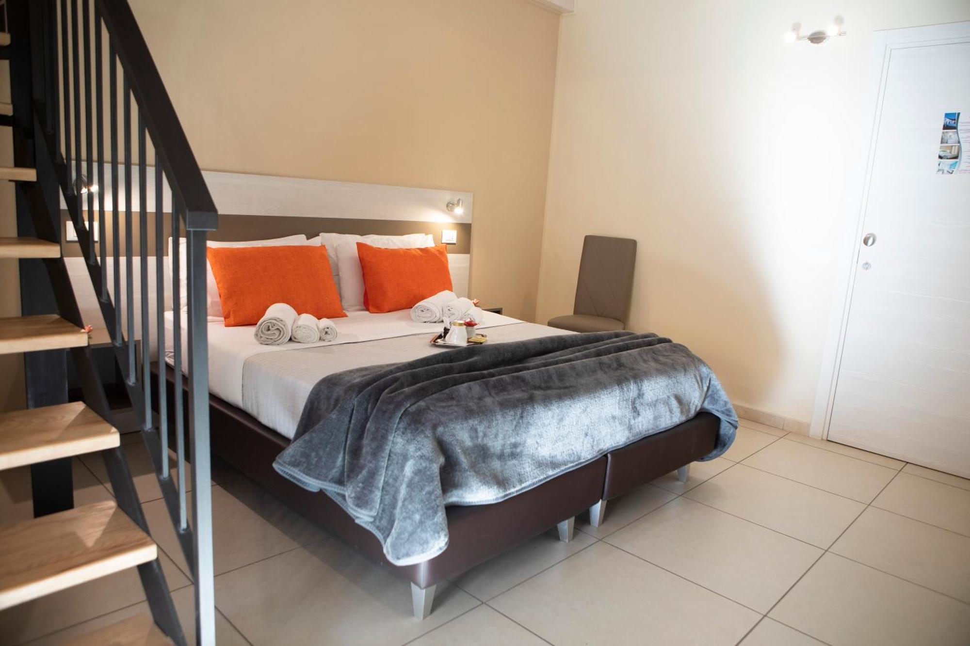 La Perla Amantea - Rooms & Apartaments Extérieur photo