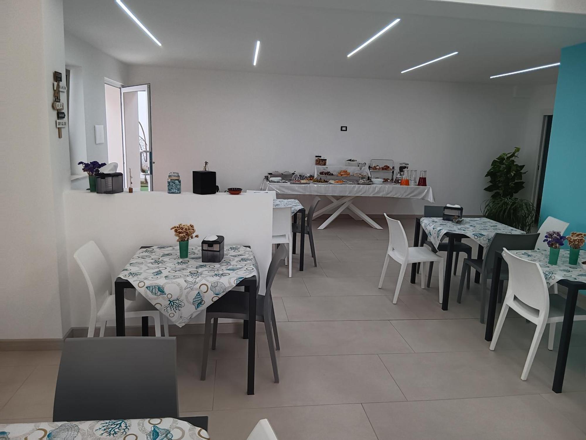 La Perla Amantea - Rooms & Apartaments Extérieur photo