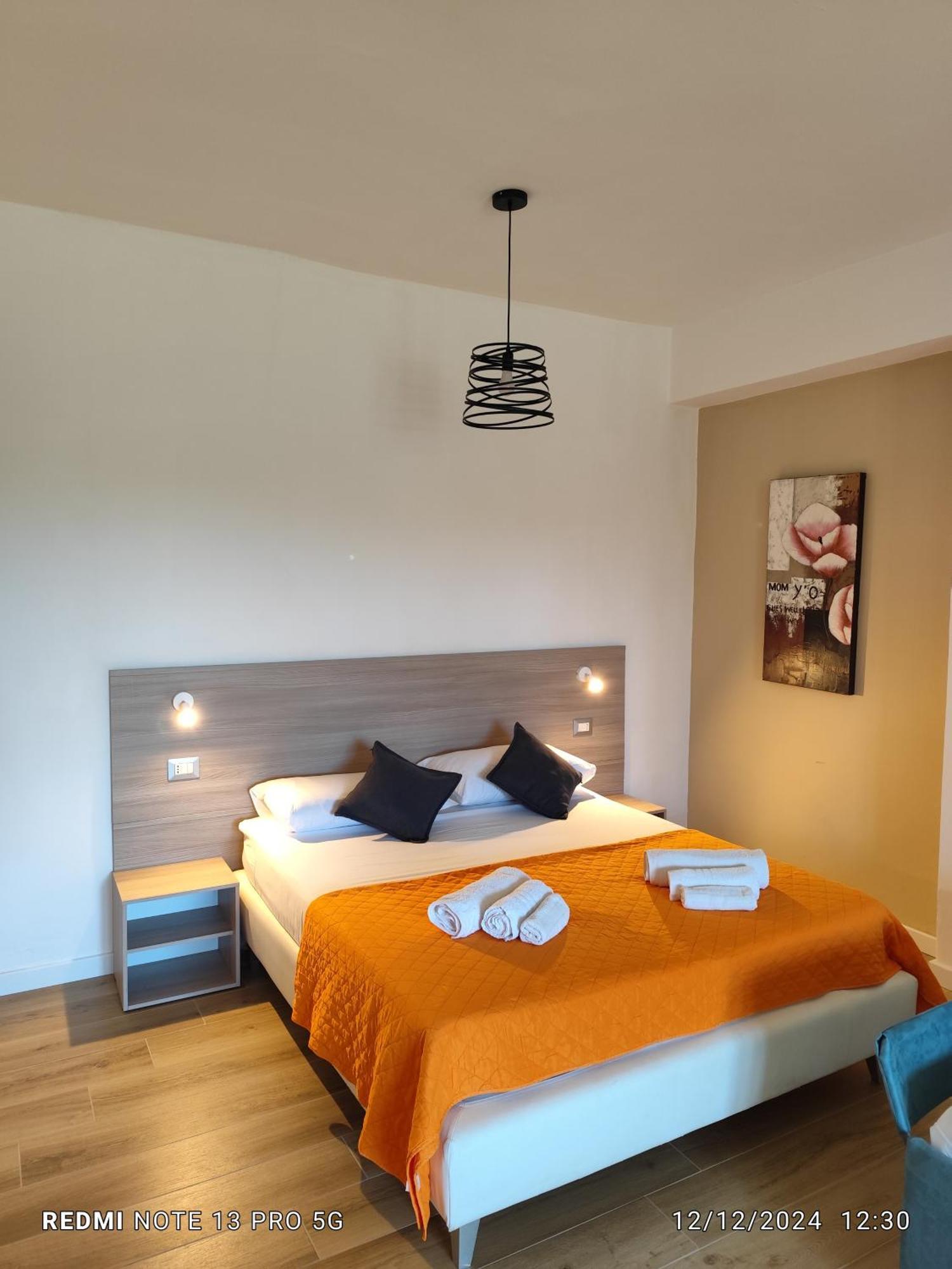 La Perla Amantea - Rooms & Apartaments Chambre photo