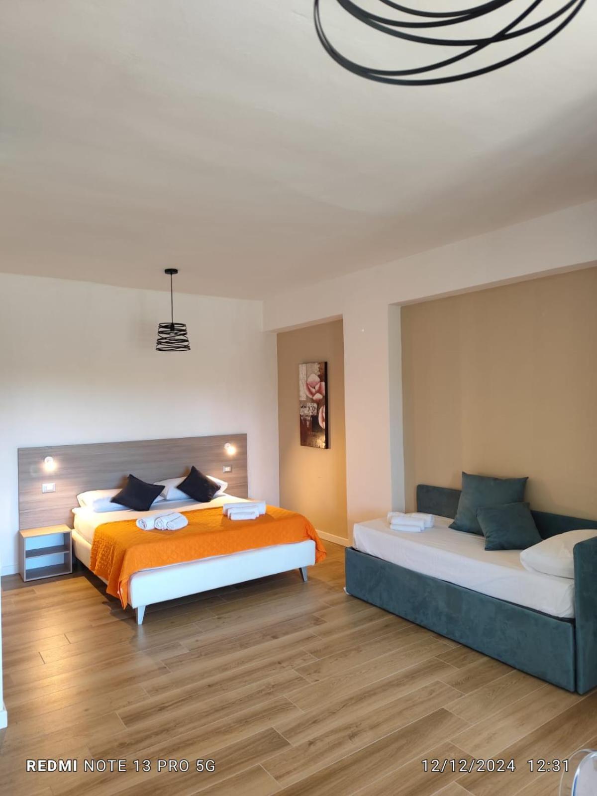 La Perla Amantea - Rooms & Apartaments Extérieur photo